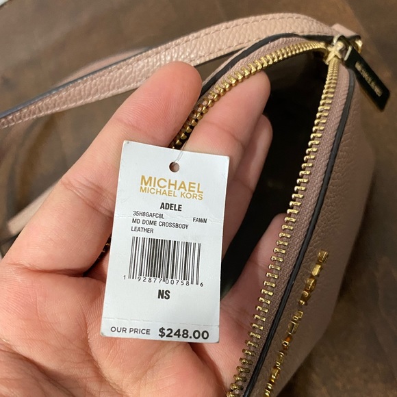 Michael Kors Purse - Picture 4 of 6